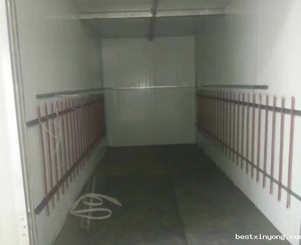 普通高温烤箱内部